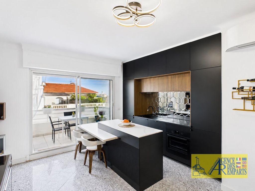 Property photo 1 of 17 Antibes City Centre Superb Renovated 2-Bedroom Apartment With Terrace, Sea And Old Town Views