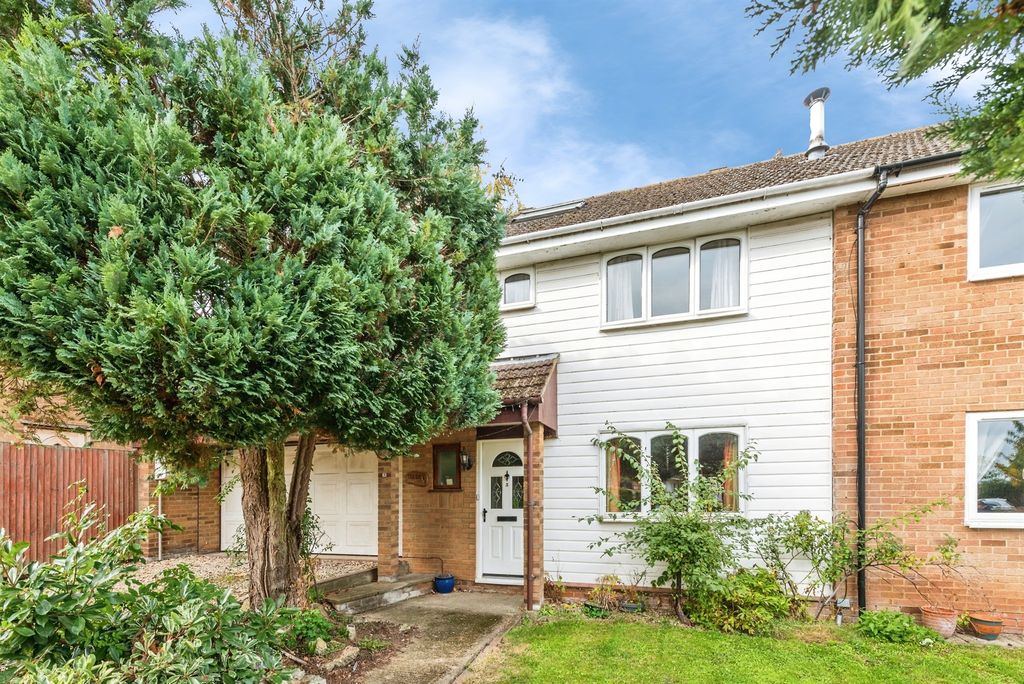 Property photo 1 of 16