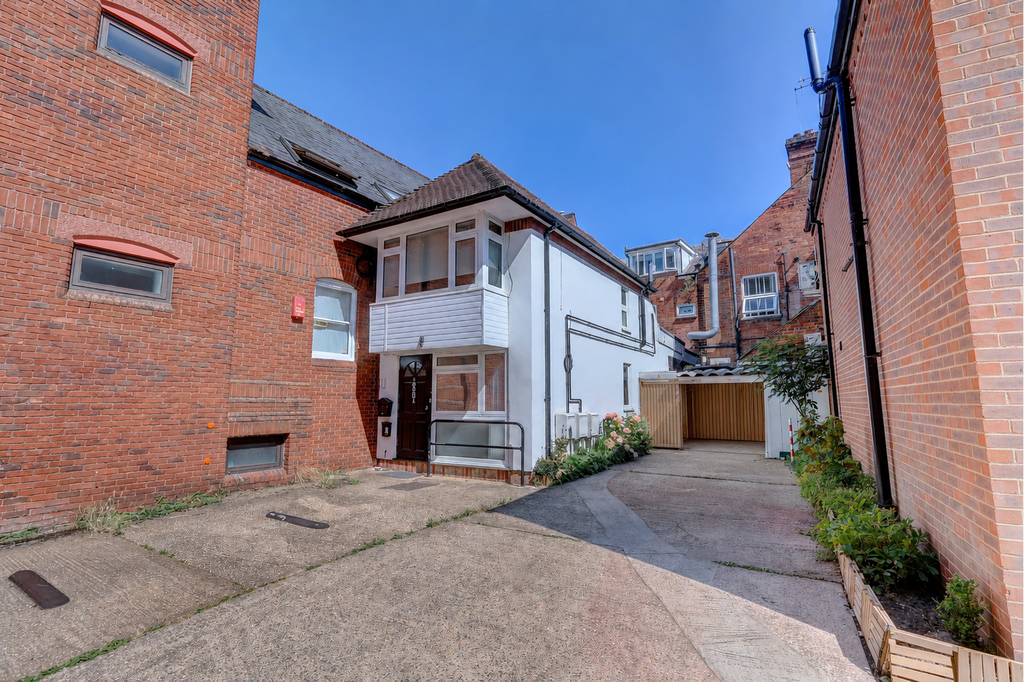 Property photo 1 of 7 Picture No. 23
