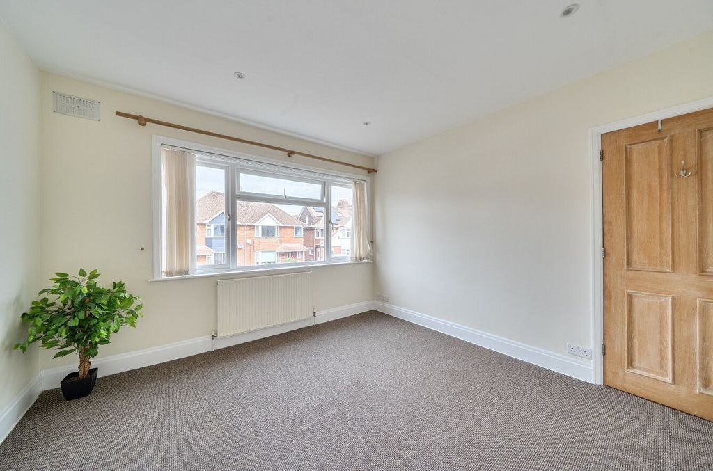 Property photo 3 of 22