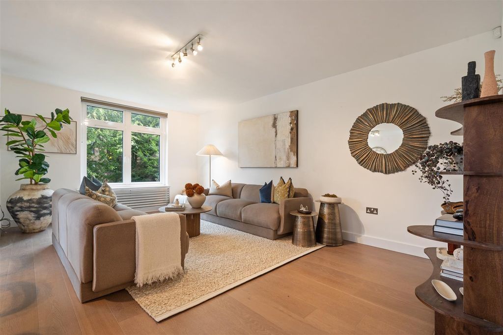 Property photo 2 of 13 2.Jpg