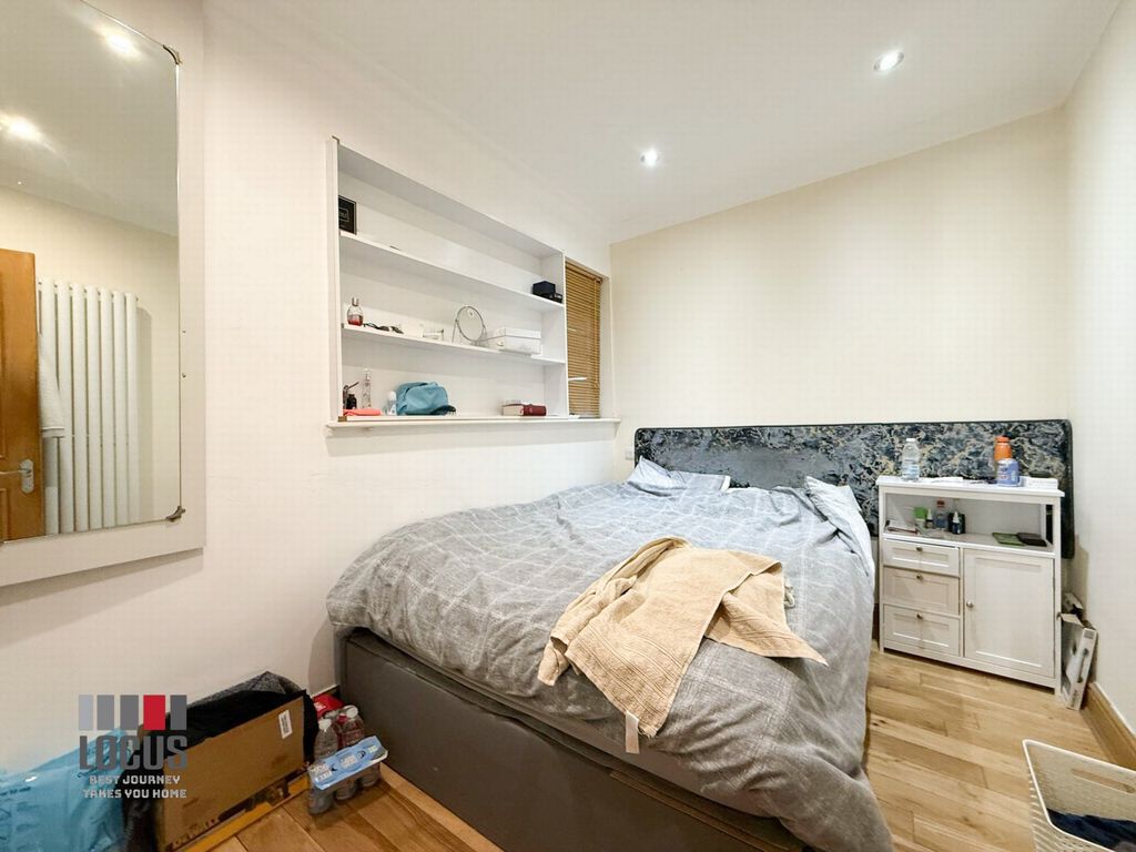 Property photo 3 of 7 Photo 3