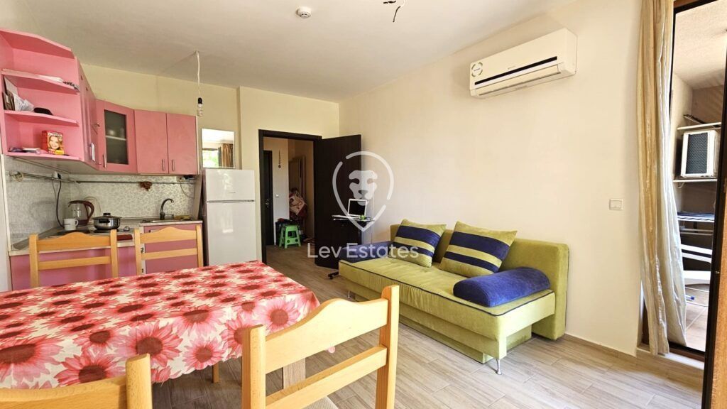 Property photo 1 of 14