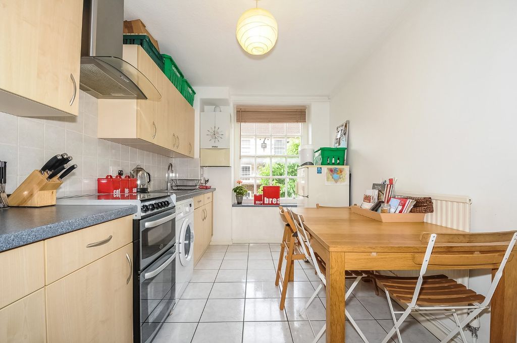 Property photo 1 of 11 Picture No. 12