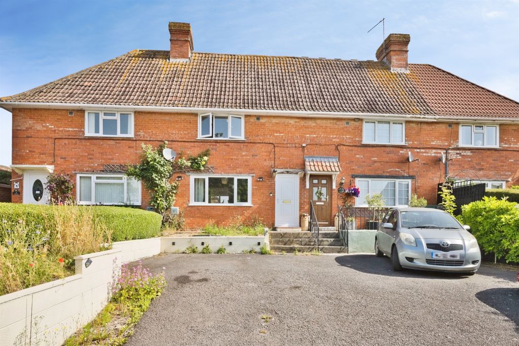 Property photo 1 of 12