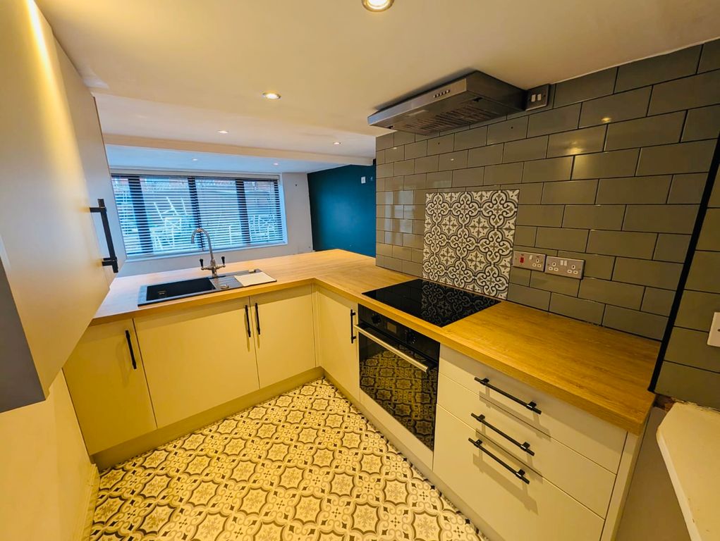 Property photo 2 of 7 Image