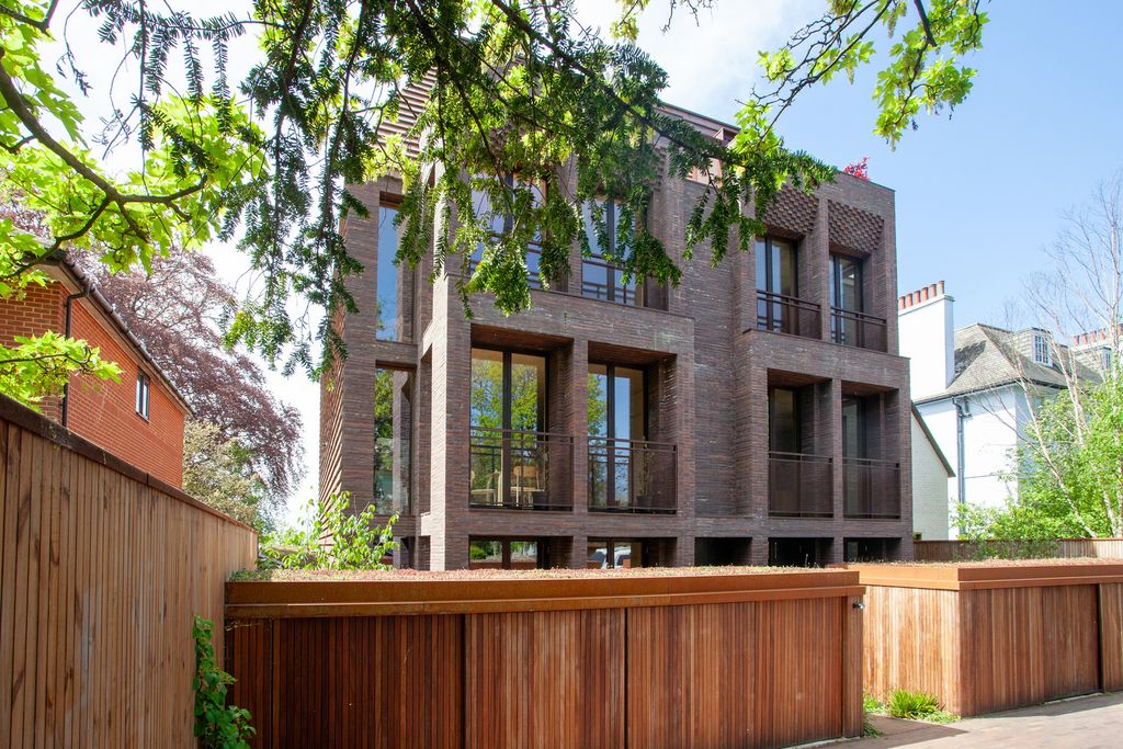 Property photo 2 of 19 342996 - Villafontaine_5_Kelliott_032.Jpg