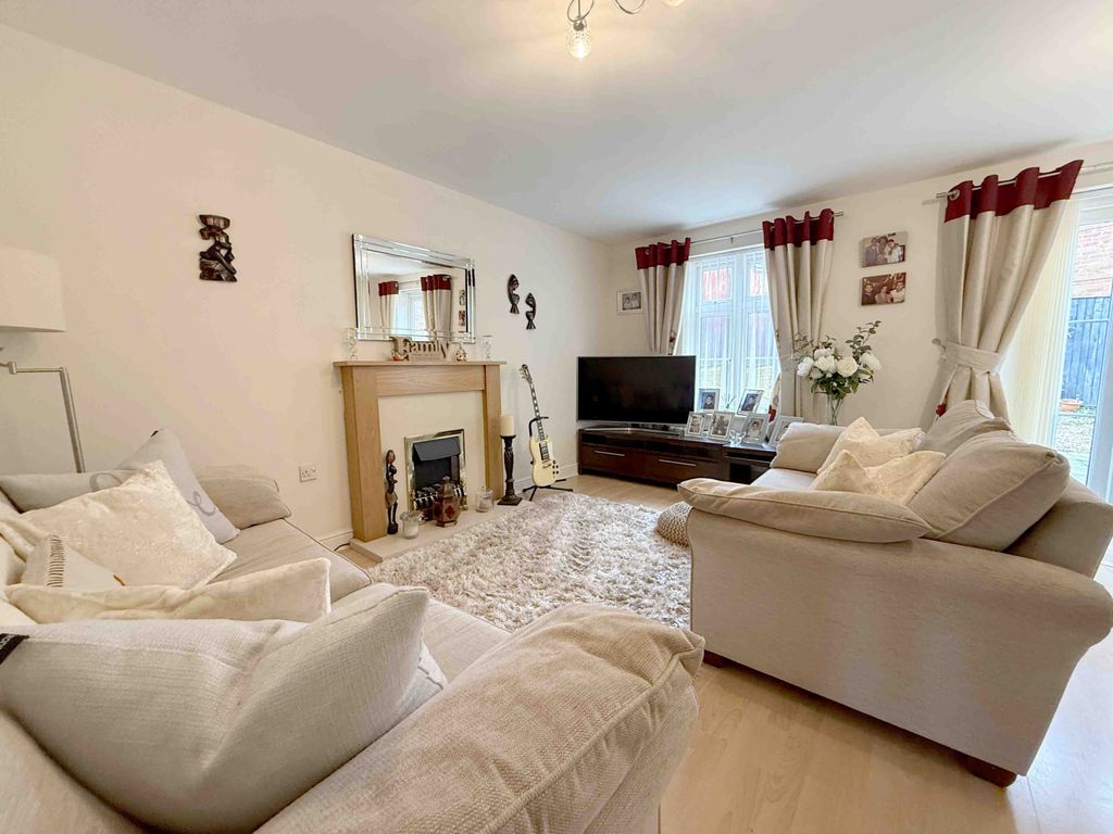 Property photo 3 of 15 Gallery