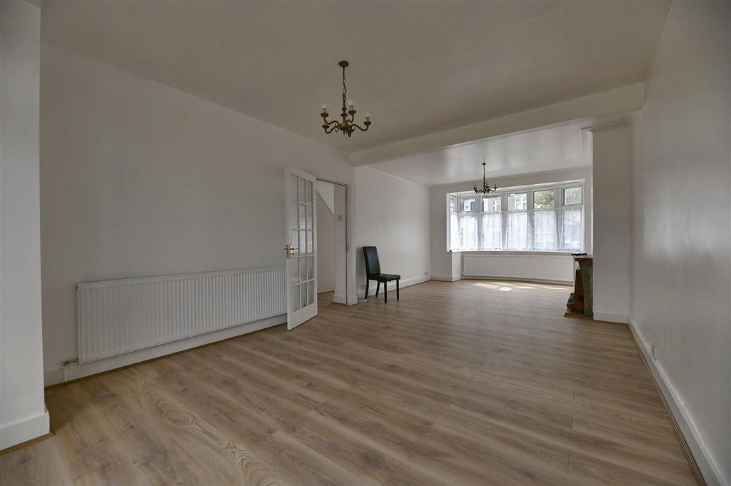 Property photo 1 of 13 04-Reception-Through.Jpg