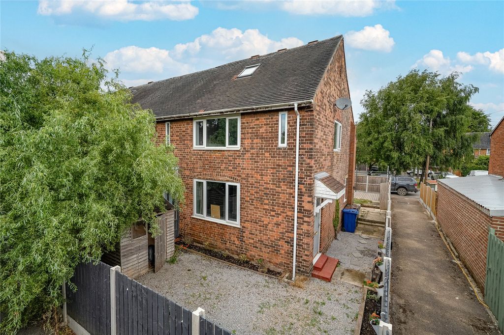 Property photo 1 of 18 Picture No. 02