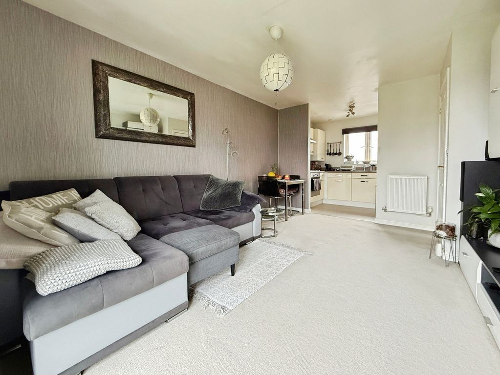 Property photo 2 of 6