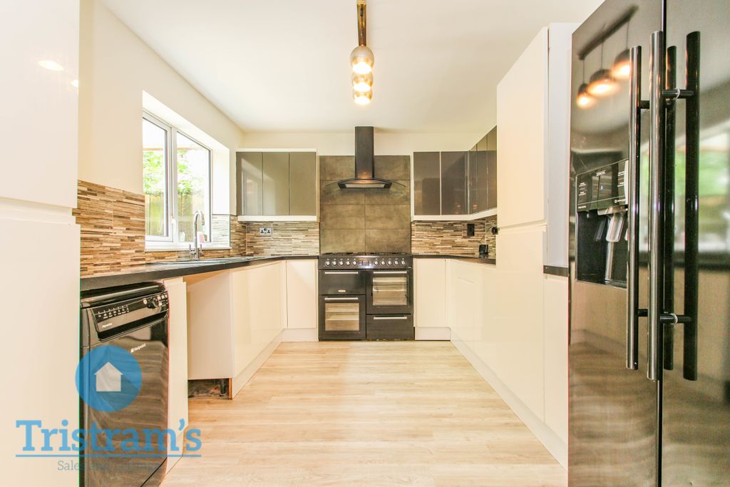 Property photo 1 of 20 Img_6271
