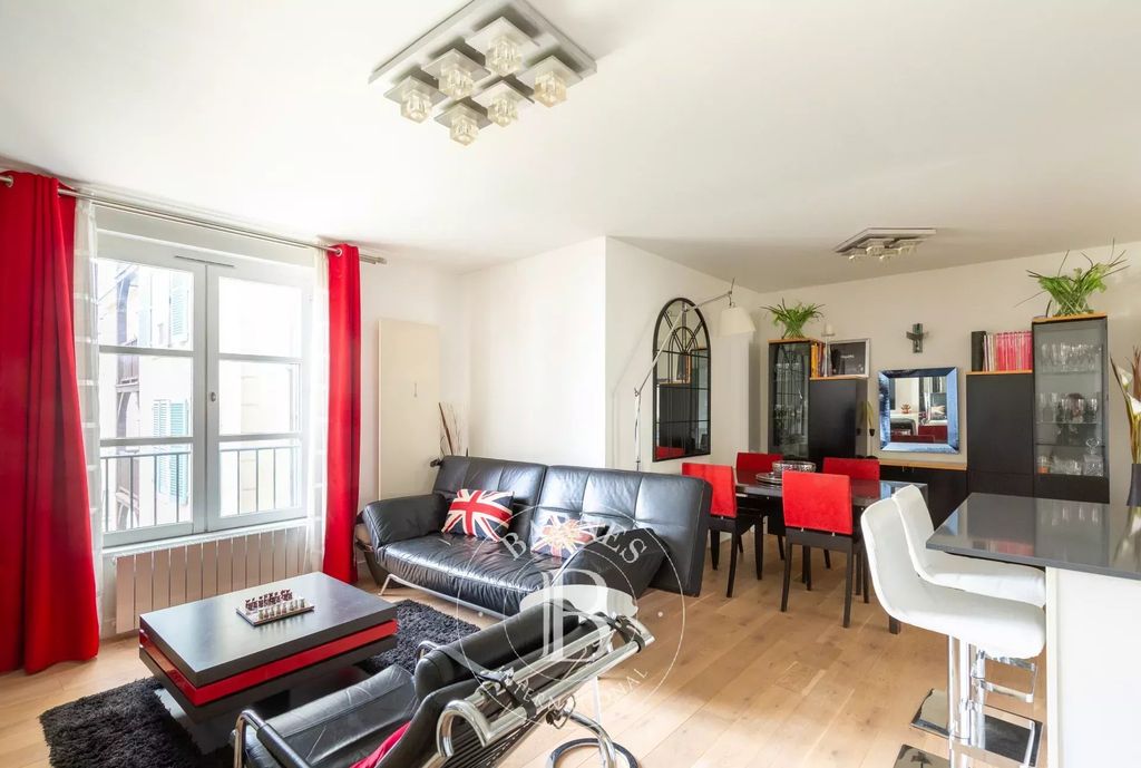 Property photo 3 of 7