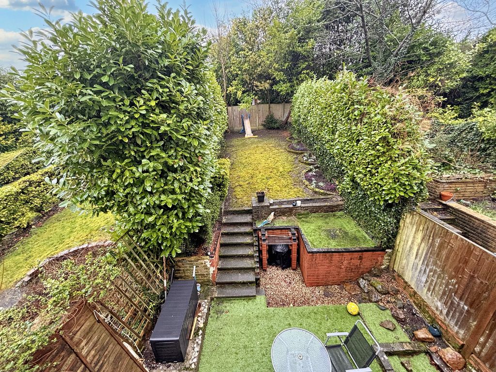 Property photo 2 of 15