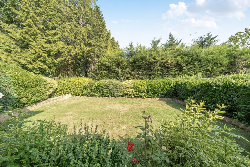 Property photo 2 of 20 1494643-9-6A5A651...