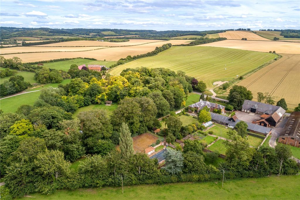 Property photo 2 of 27 Drone