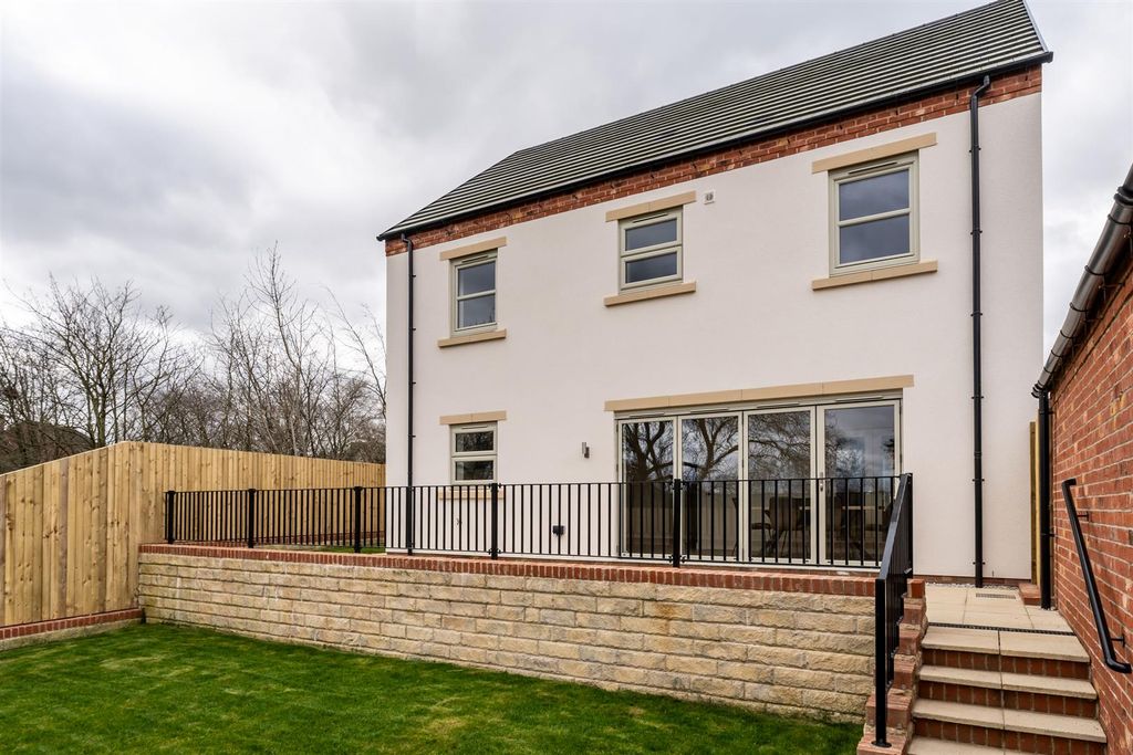 Property photo 3 of 26 Plot 16 - Hornbeam