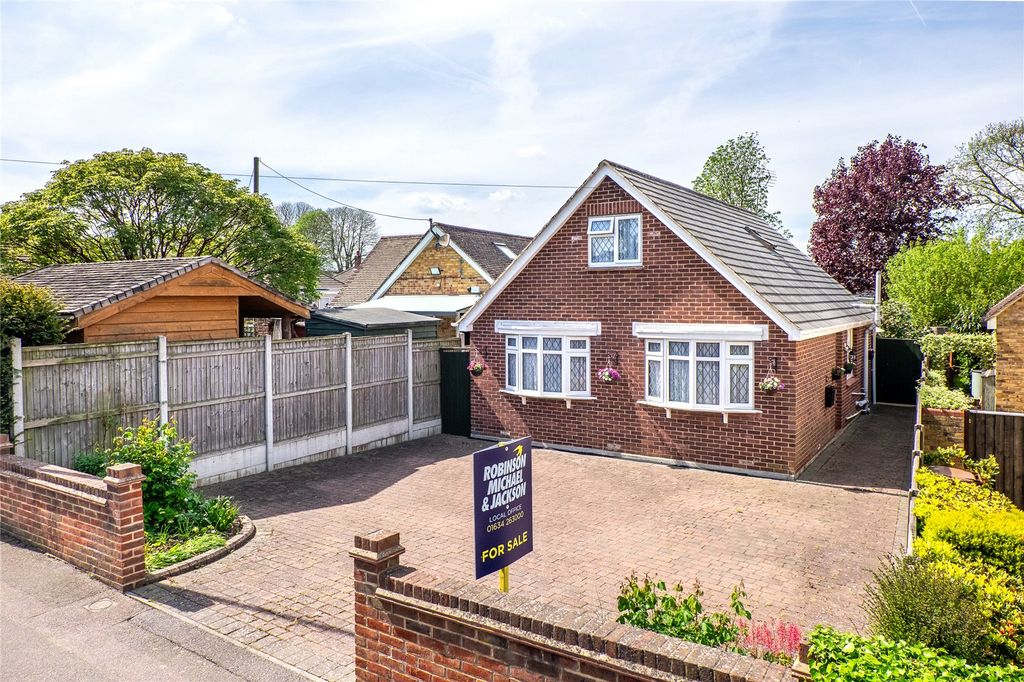 Property photo 1 of 35 Picture No. 01