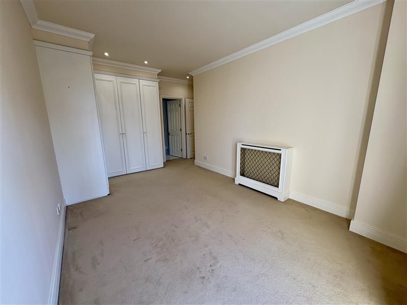 Property photo 3 of 13 Image