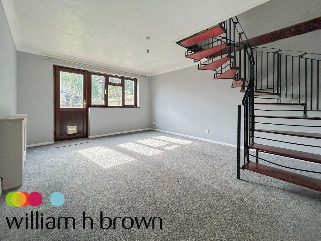 Property photo 1 of 7 Living Room