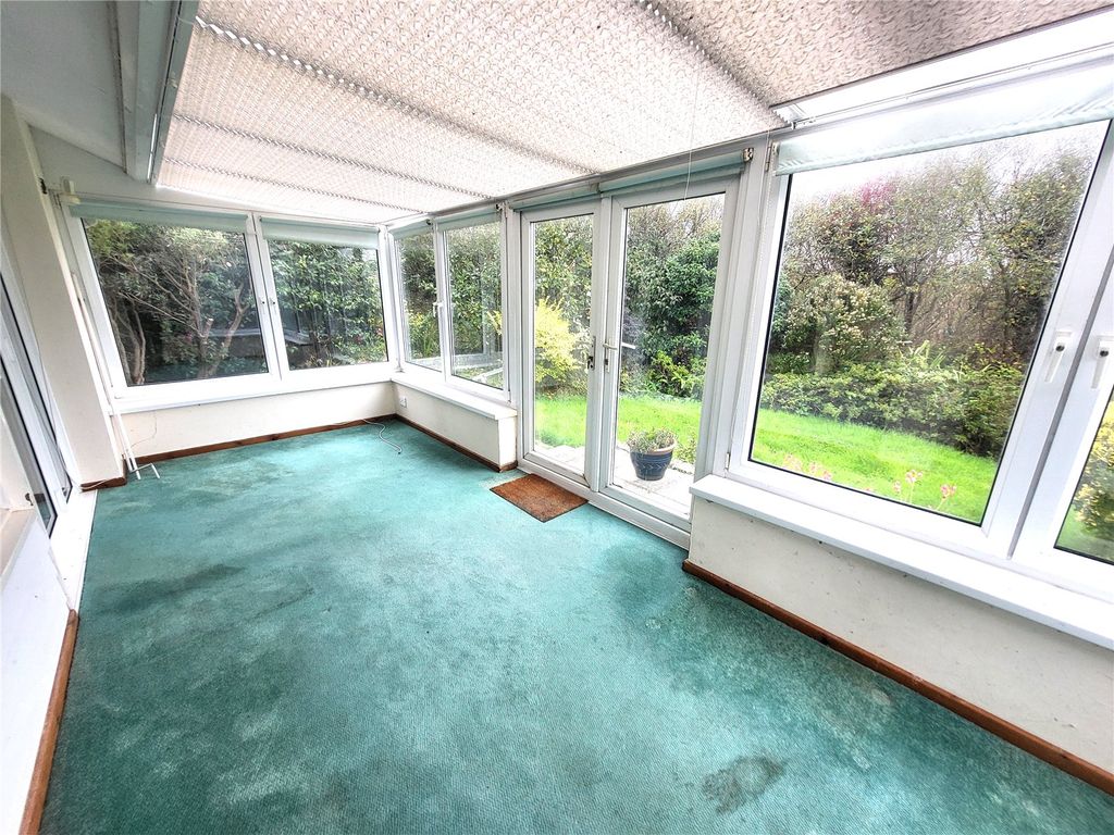 Property photo 2 of 29 Picture No. 34