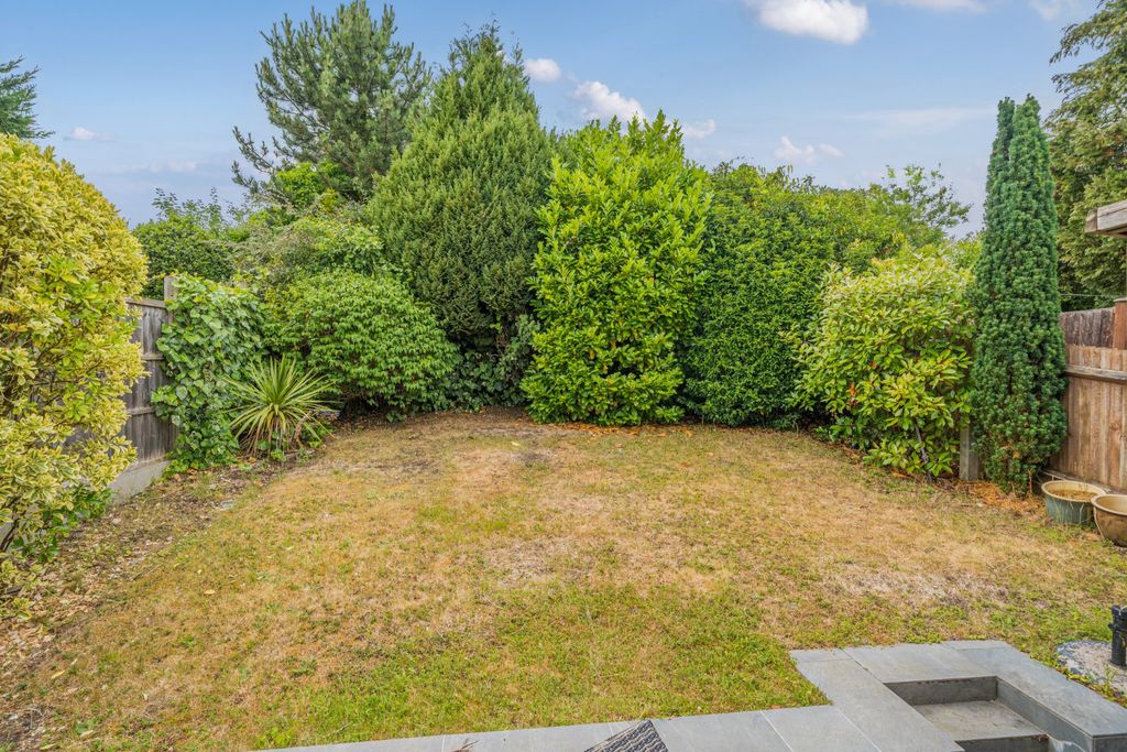 Property photo 2 of 18 Picture No. 22