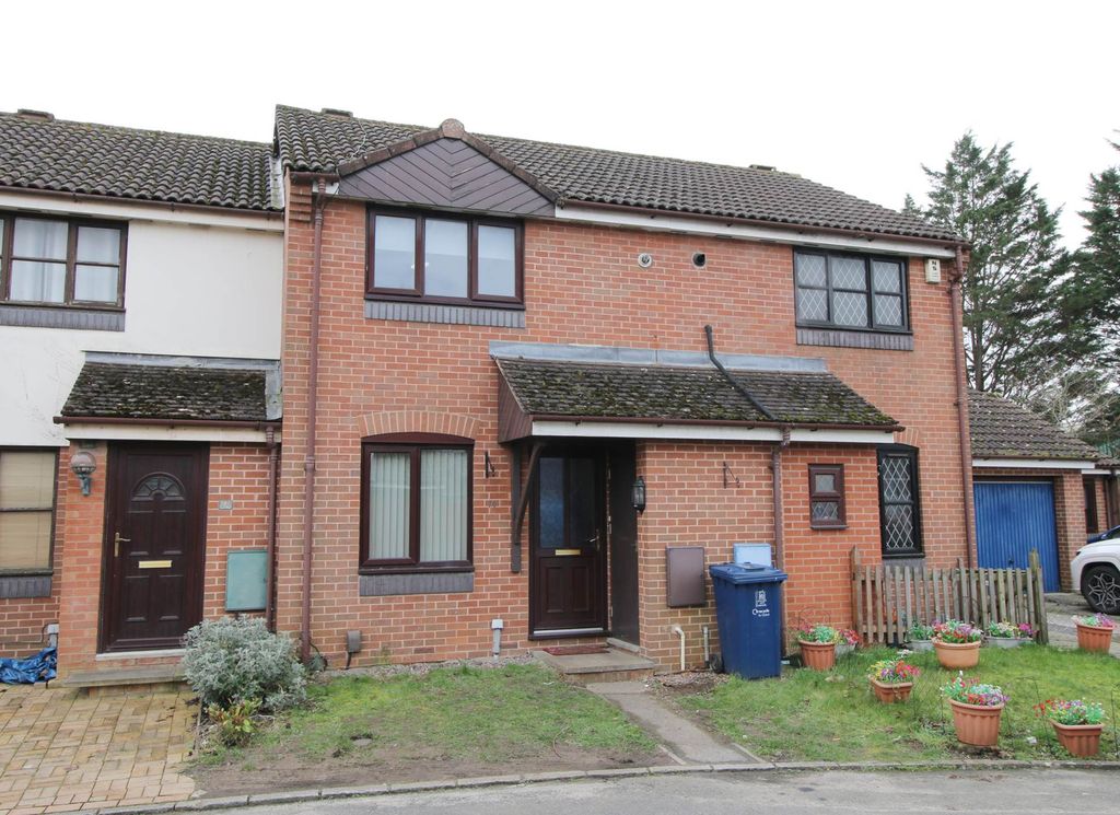 Property photo 2 of 8