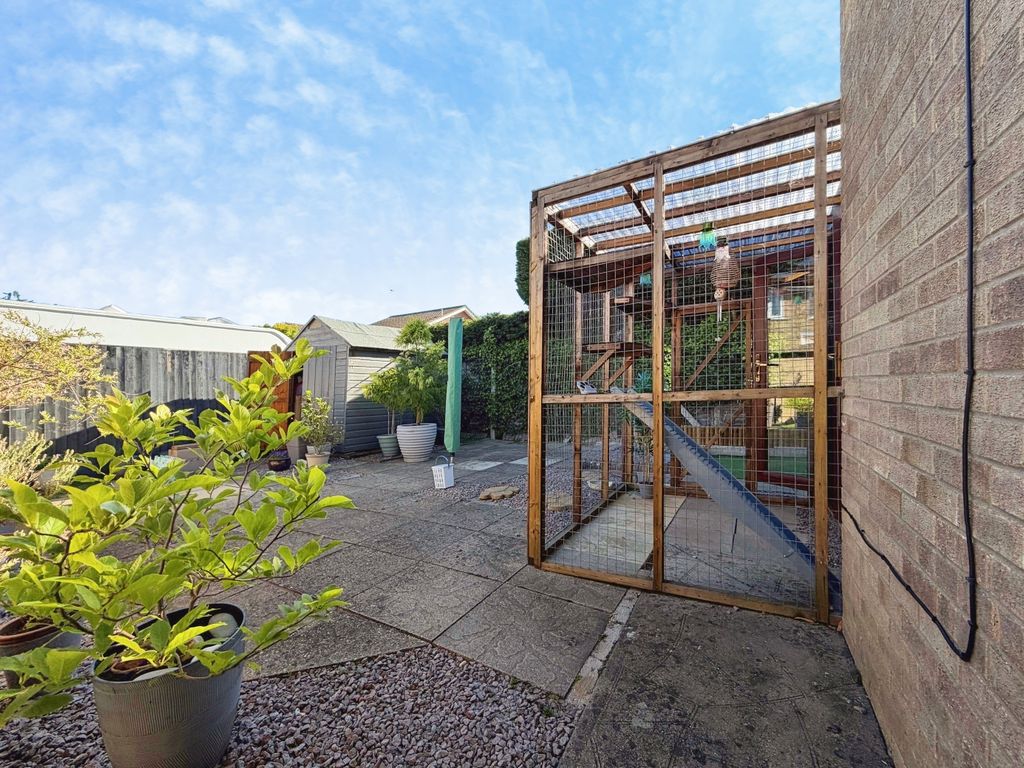 Property photo 2 of 4