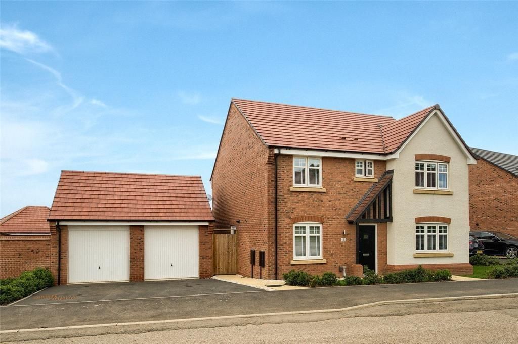 Property photo 1 of 17 Front.Jpg