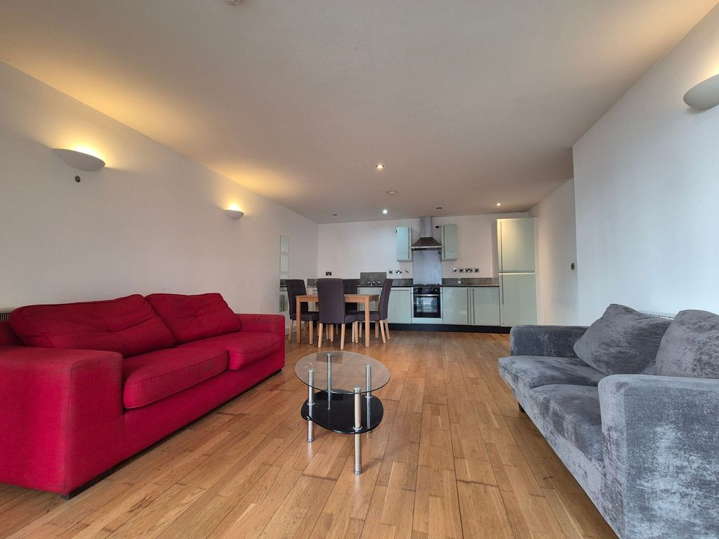 Property photo 2 of 11