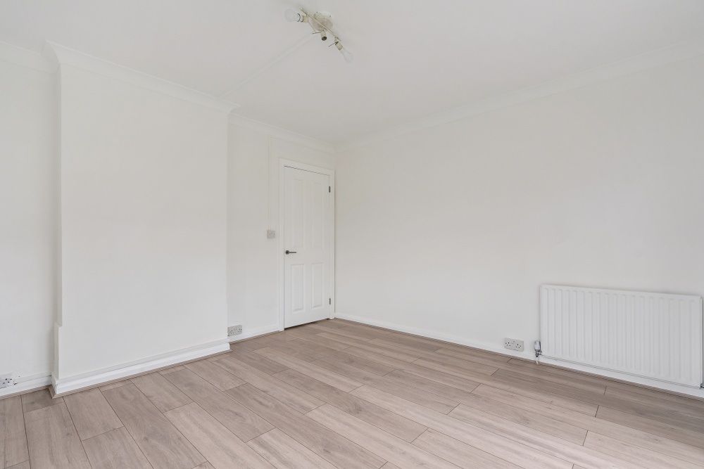 Property photo 3 of 14 Gallery