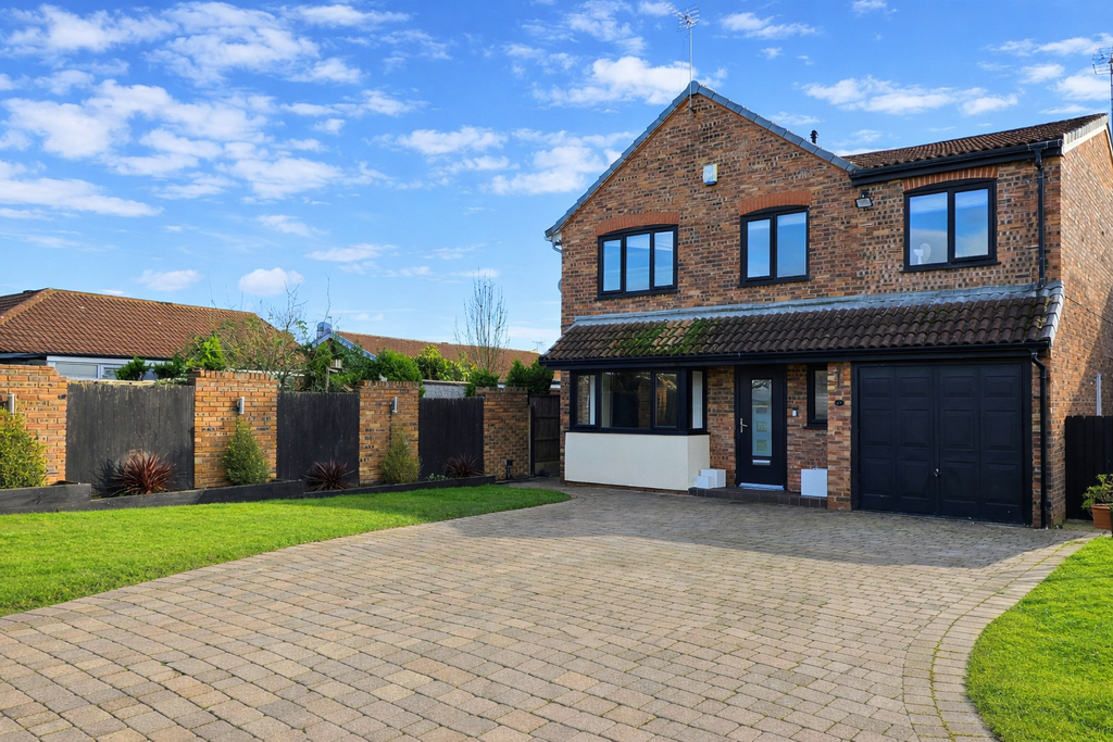 Property photo 1 of 32