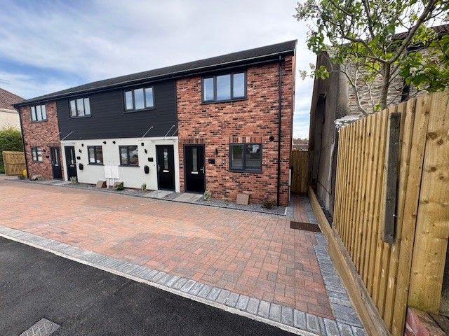 Property photo 2 of 16 Front