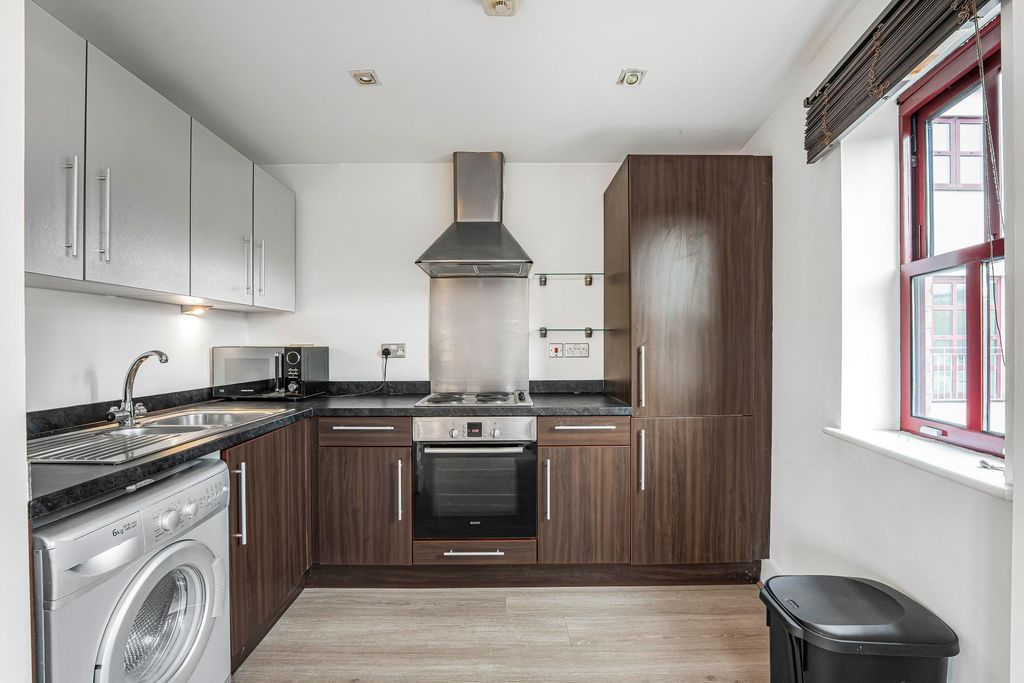 Property photo 2 of 15 Photo 1