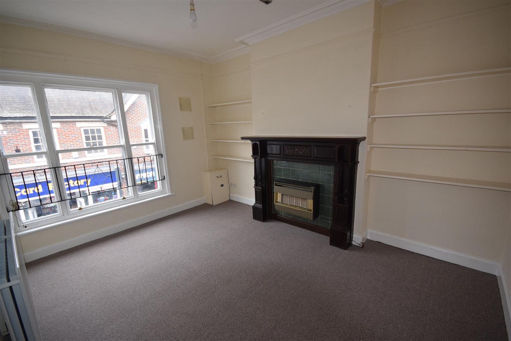 Property photo 2 of 9 2756692