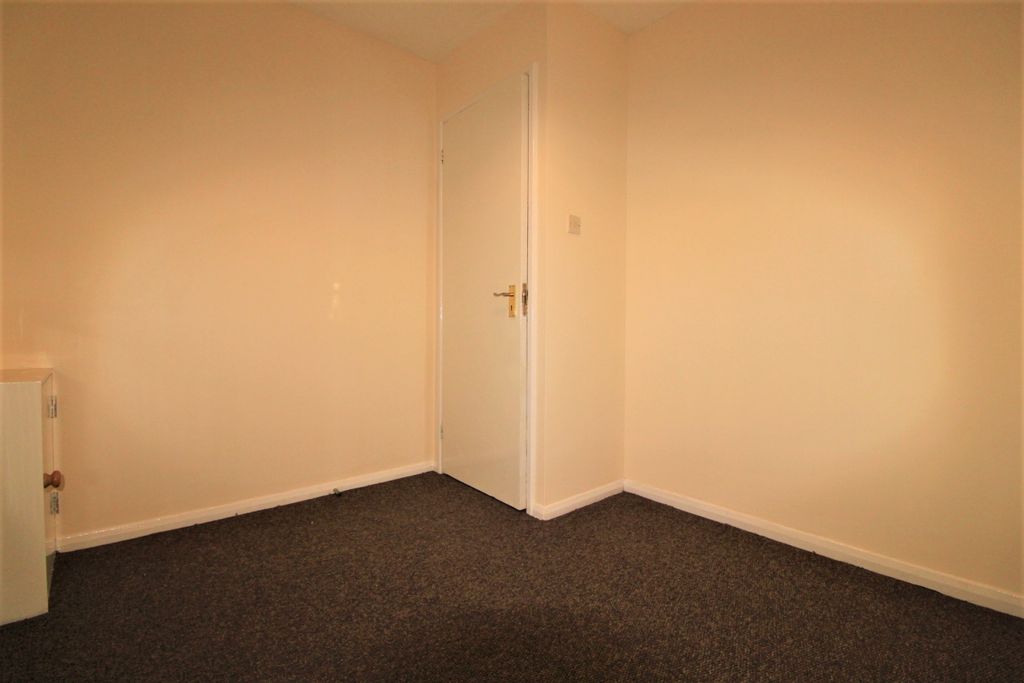 Property photo 3 of 16 Gallery