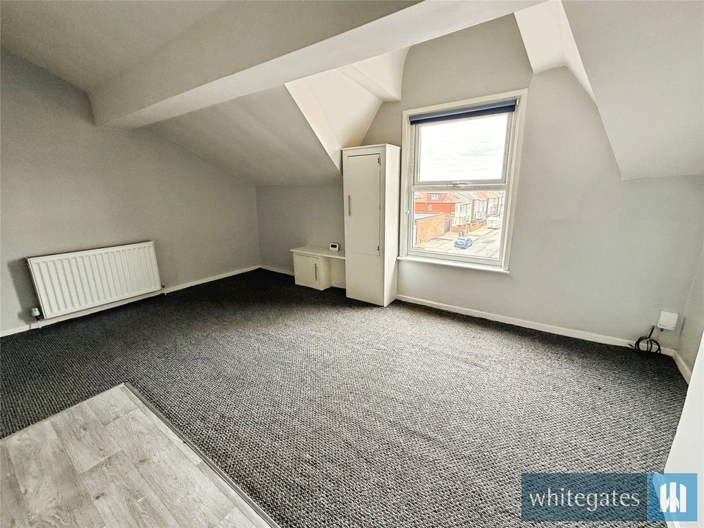 Property photo 2 of 10 Picture No. 04