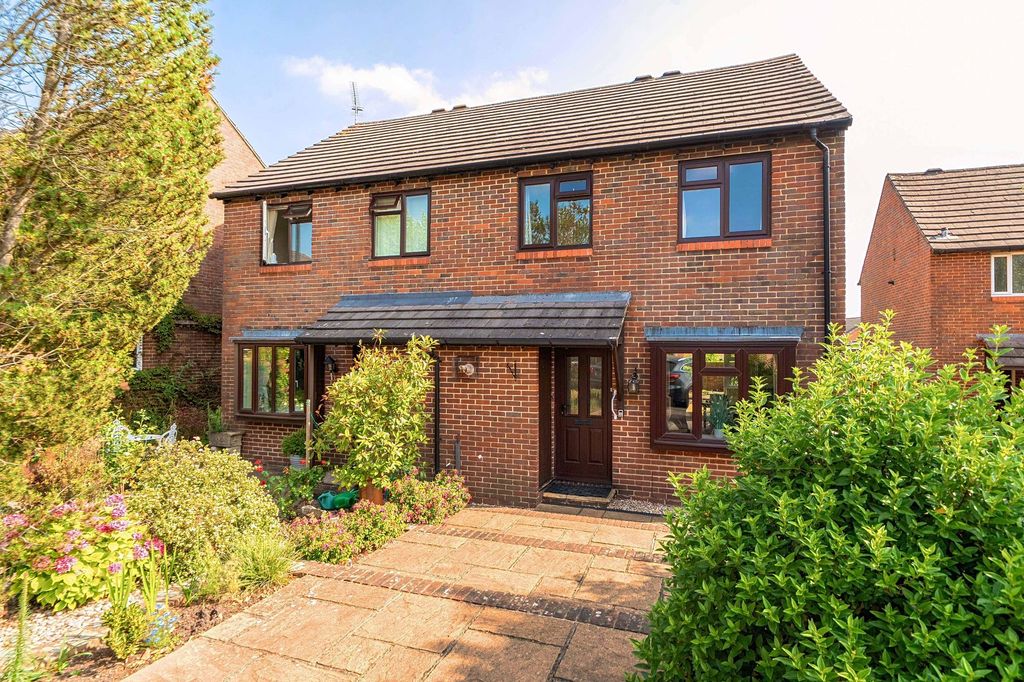 Property photo 1 of 19