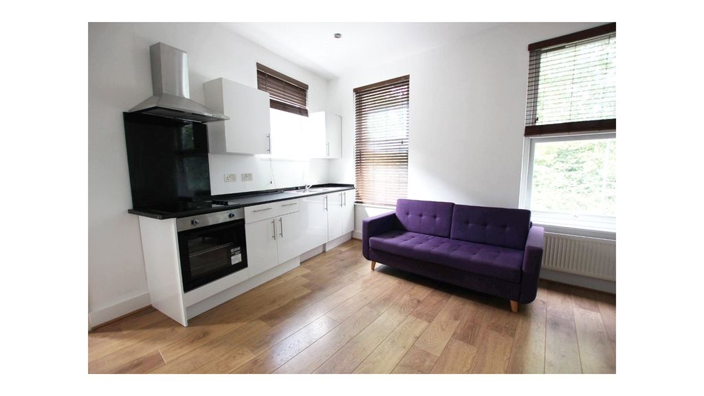 Property photo 1 of 5 Picture No. 04