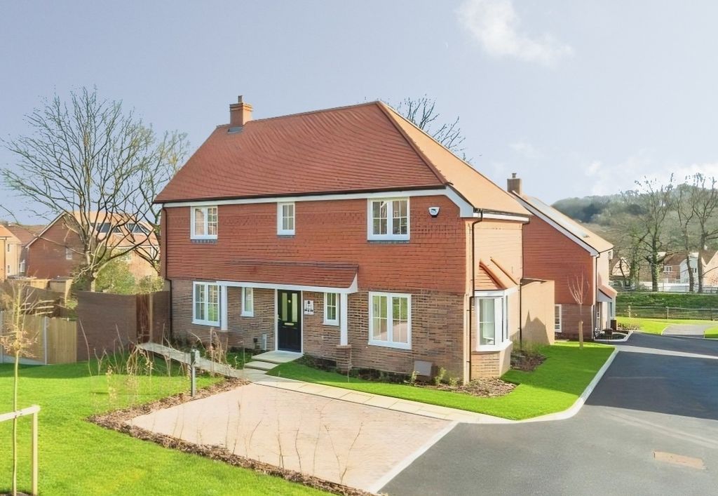 Property photo 1 of 21