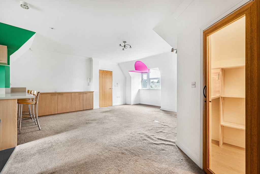 Property photo 2 of 28 Reception Room