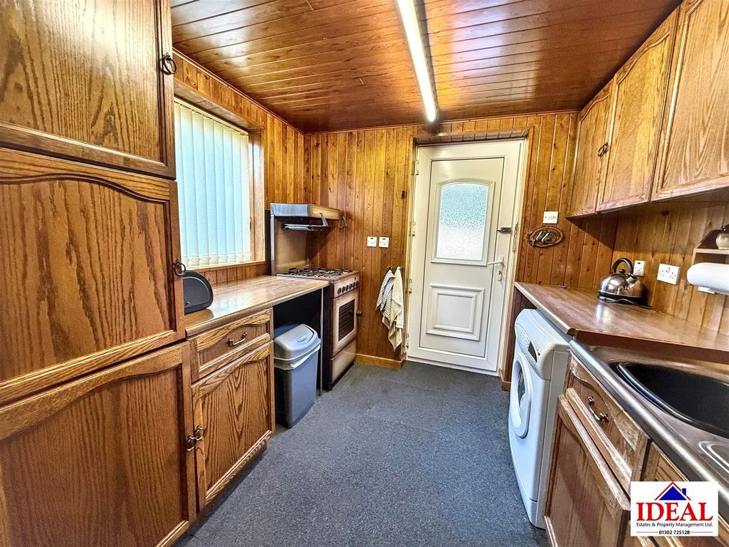 Property photo 3 of 16 Image00022.Jpg