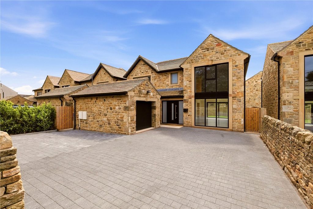 4 bed detached house for saleBrogden Lane, Barnoldswick, Lancashire BB18