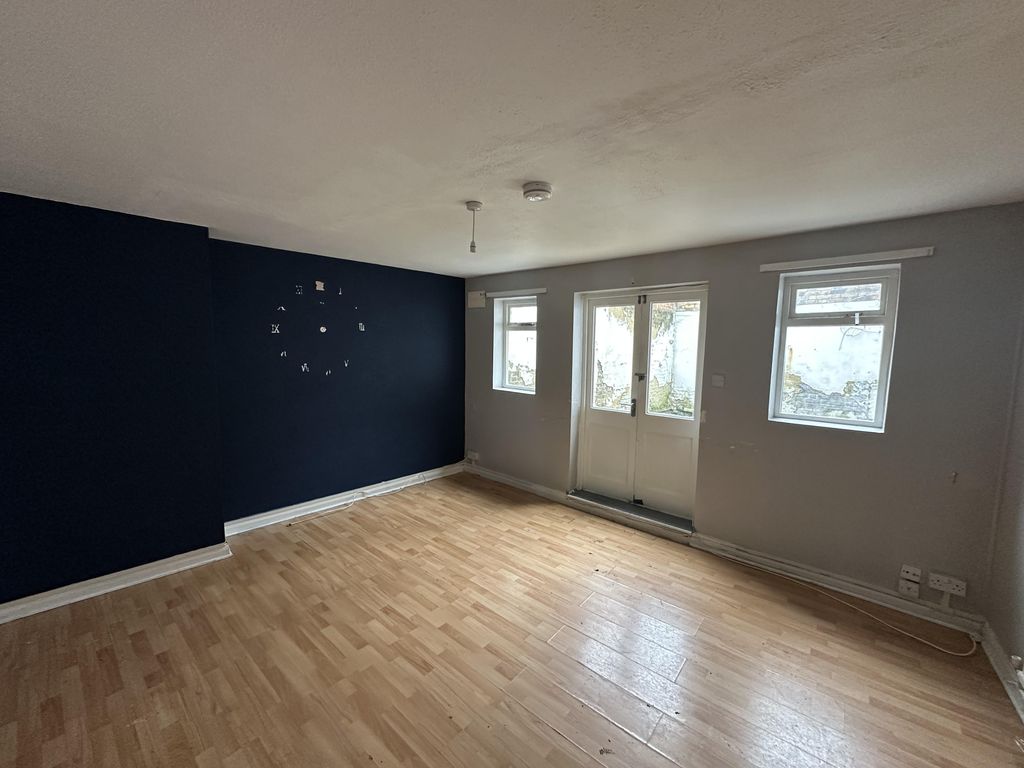 Property photo 3 of 9 Img_6919.Jpg