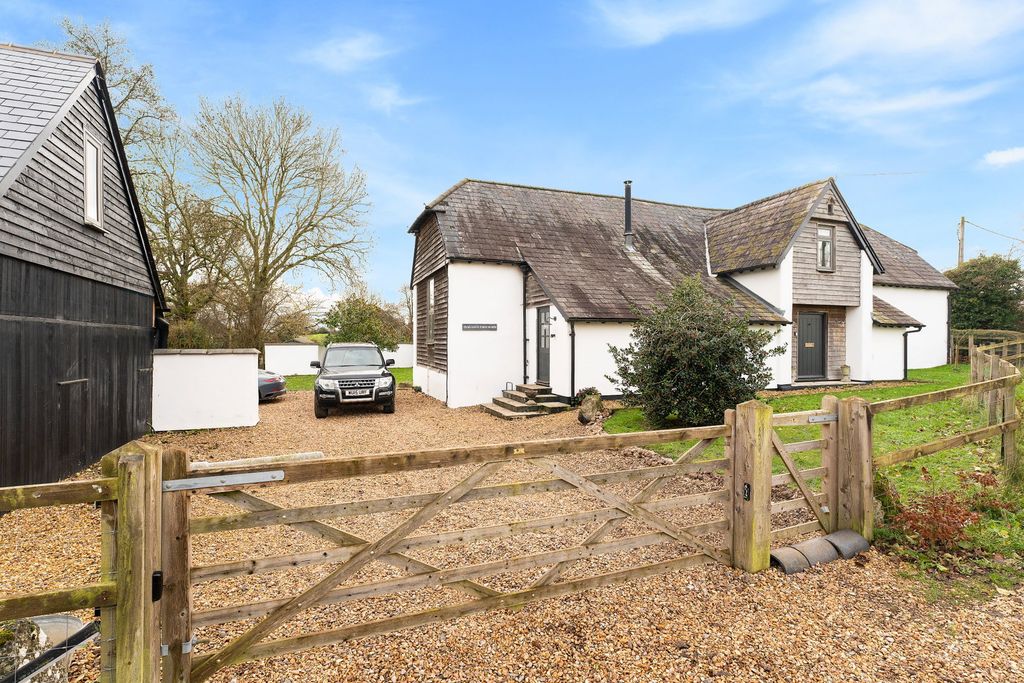 Property photo 2 of 37