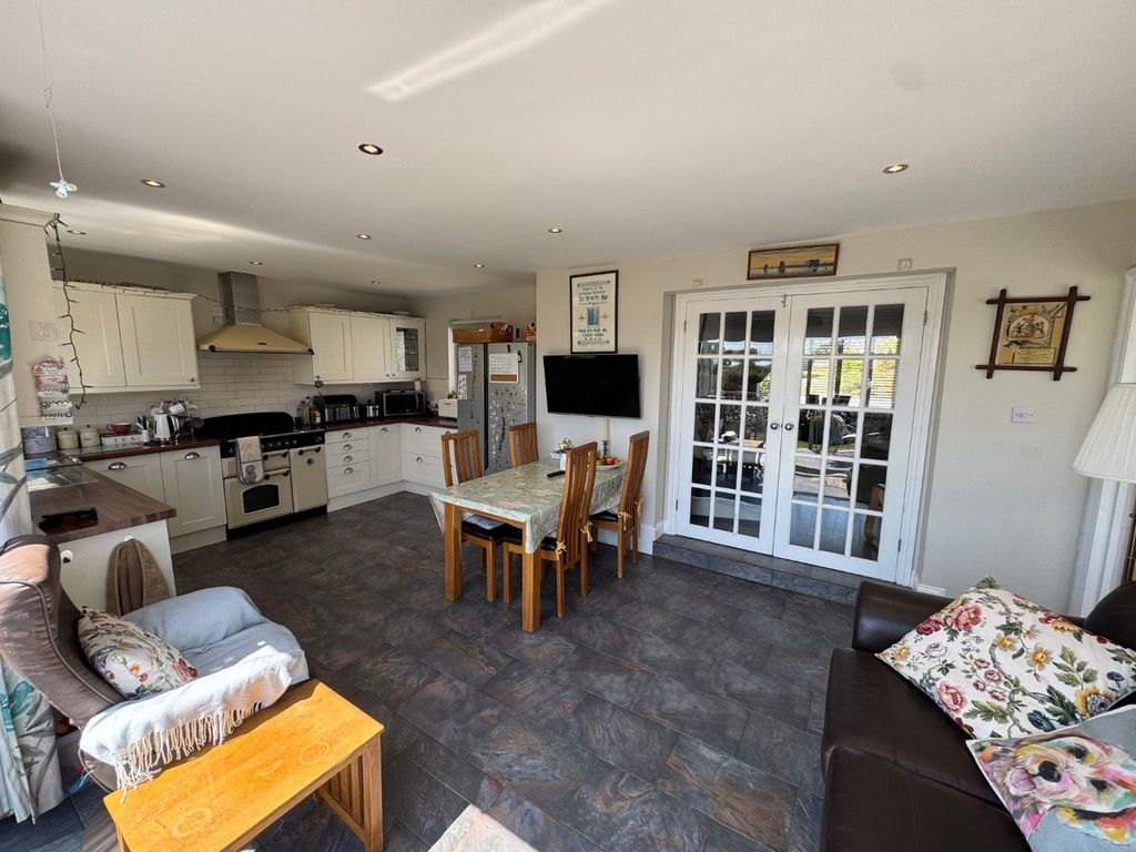 Additional image 12 of 3 bed detached bungalow for sale9 Parc Yr Ynn, Llandysul SA44