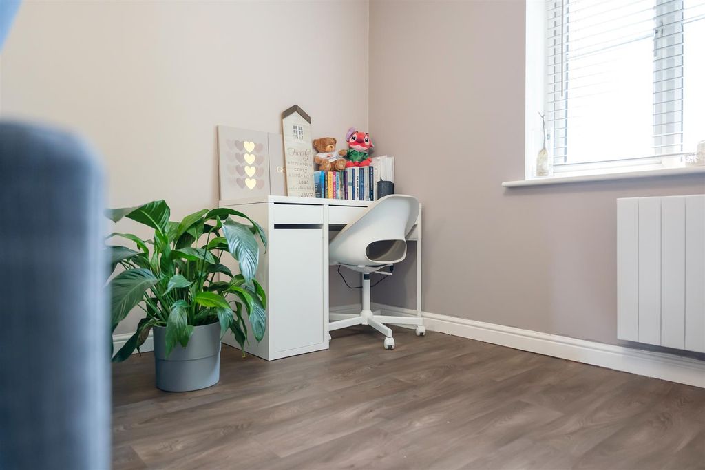 Additional image 12 of 2 bed flat for saleAshtons Green Drive, St. Helens WA9