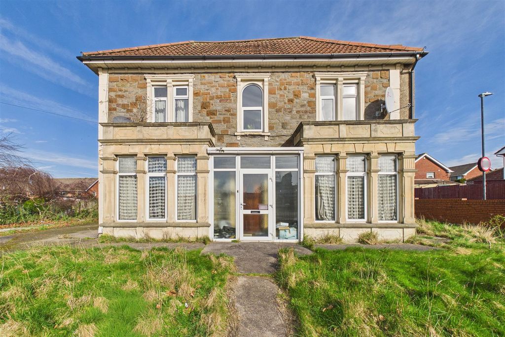 Property photo 1 of 31 149 Bell Hill Road, St George, Bristol Bs5 7Nq | F