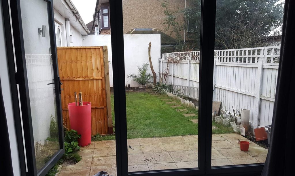 Additional image 30 of 5 bed semi-detached bungalow for salePurland Close, Dagenham RM8