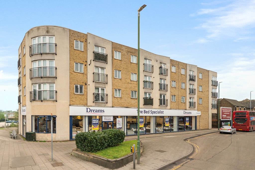 Property photo 1 of 12 3521842